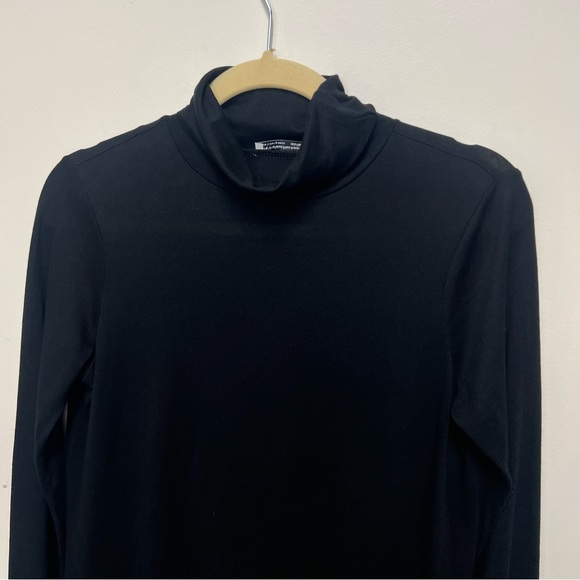 Zara Black Long Sleeve Turtleneck Sweater Dress/Tunic Lightweight, Size Medium - Picture 3 of 7